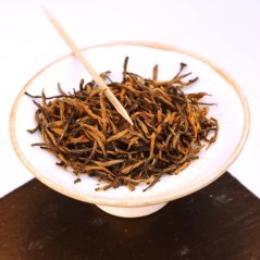 2024 Laochuan Hongmei - Red eyebrows